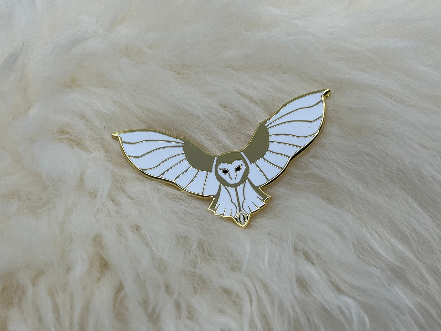 Barn Owl Hard Enamel Pin | Owl Pin | Bird Brooch