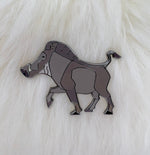 Warthog pin on white fur