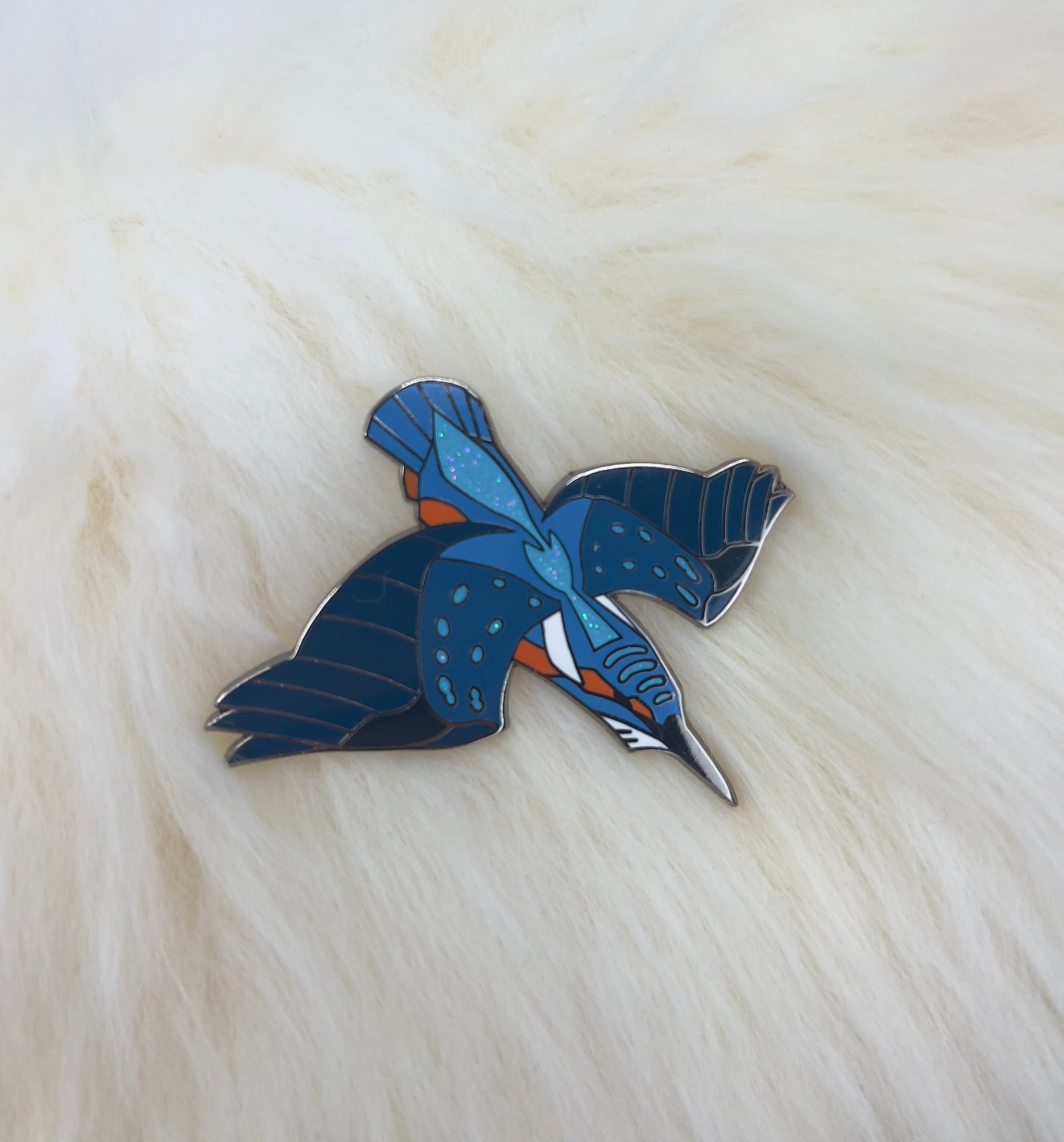 Common Kingfisher Hard Enamel Pin | Kingfisher Pin | Bird Pin | Animal Pin |