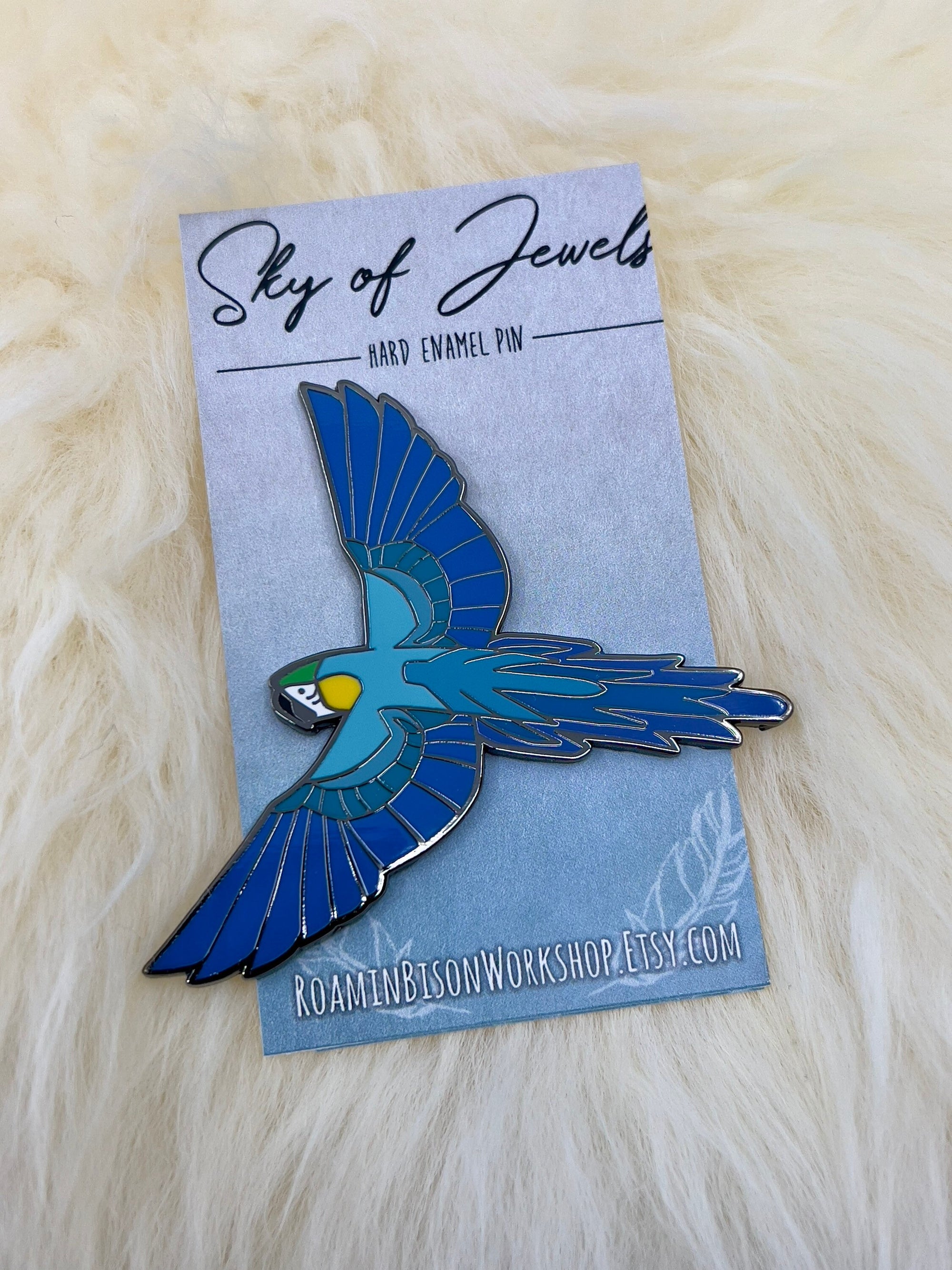 Blue and Yellow Macaw Hard Enamel Pin | Macaw Pin | Bird Pin | Art Deco