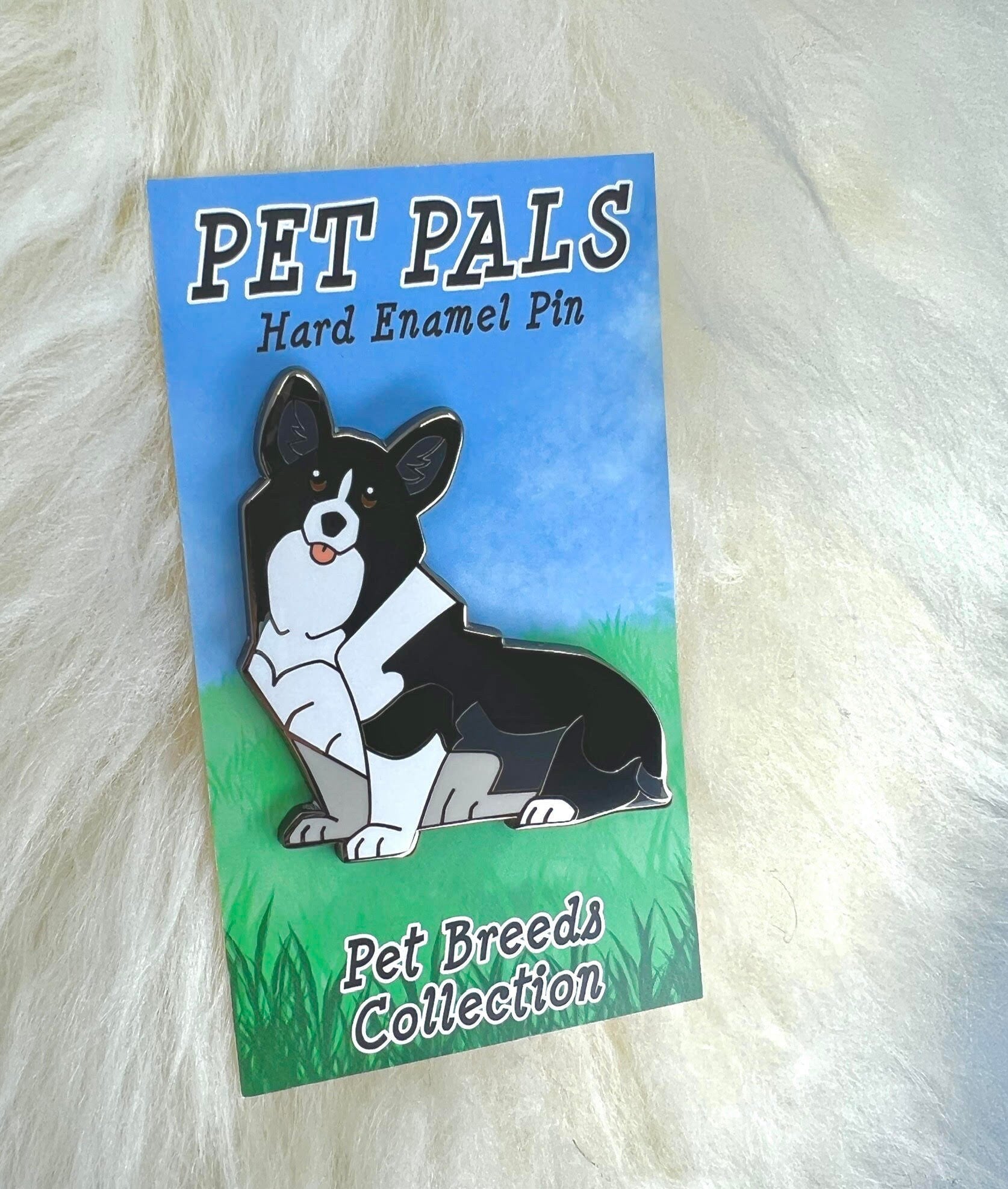 Pembroke Welsh Corgi Enamel Pin | Corgi Pin | Dog Pin | Animal Pin | Black Variant |